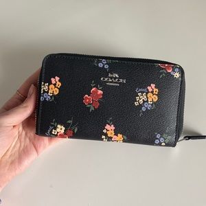 NEW! Coach Wallet